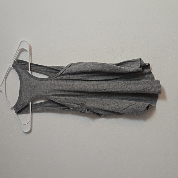 Marvel Women's graphic racerback tank top Medium - Picture 2 of 4